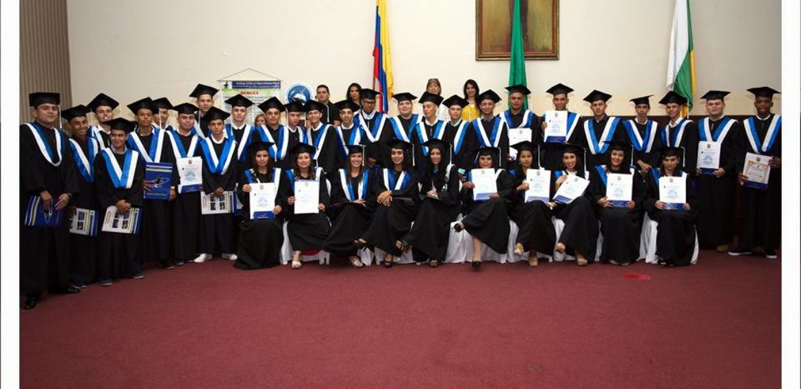 Grados Bachilleres Académicos Sede Neiva 2017-1